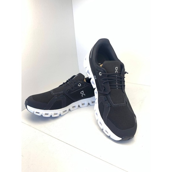 On Cloud 5 Womens Running Shoes Black White 3WF10060299 Size 10.5 New In Box - Picture 2 of 8